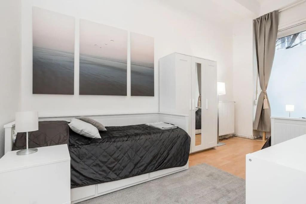 Newly Furnished Apartment For Up To 6 People Berlin Exterior foto